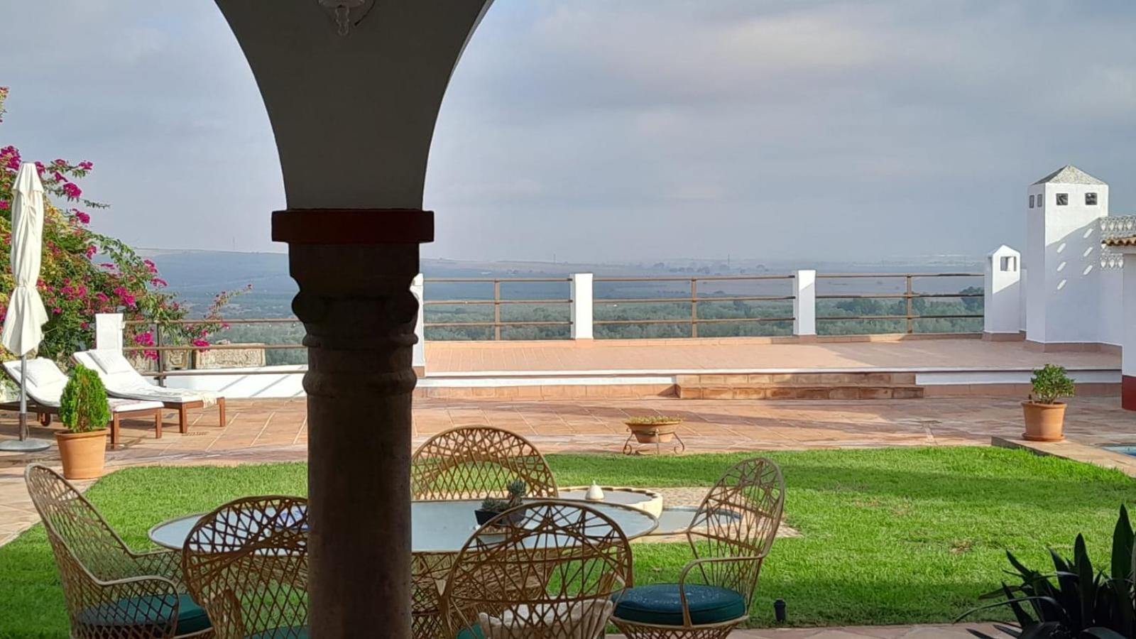 Az-zait Villa *